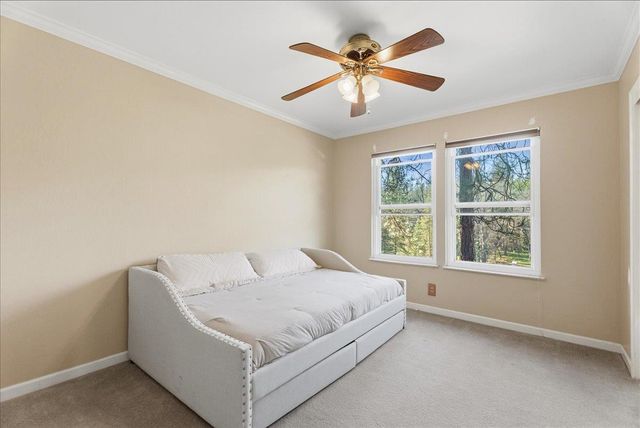 5621 Saw Mill Rd, Placerville, CA 95667