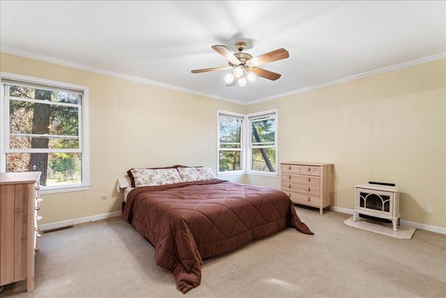 5621 Saw Mill Rd, Placerville, CA 95667