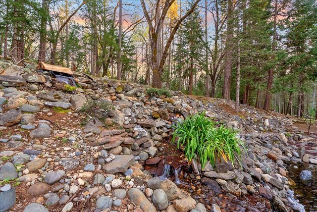 5621 Saw Mill Rd, Placerville, CA 95667