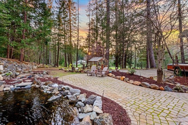 5621 Saw Mill Rd, Placerville, CA 95667