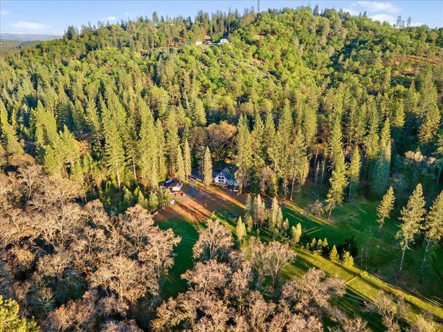 5621 Saw Mill Rd, Placerville, CA 95667
