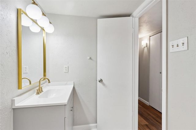 556 Hawthorne Drive, Allen, TX 75002