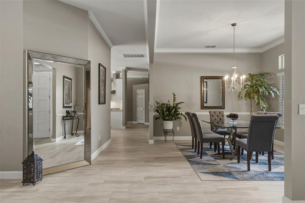 Image 14 of property listing at 2260 LANGLEY CIRCLE, Orlando, FL 32835