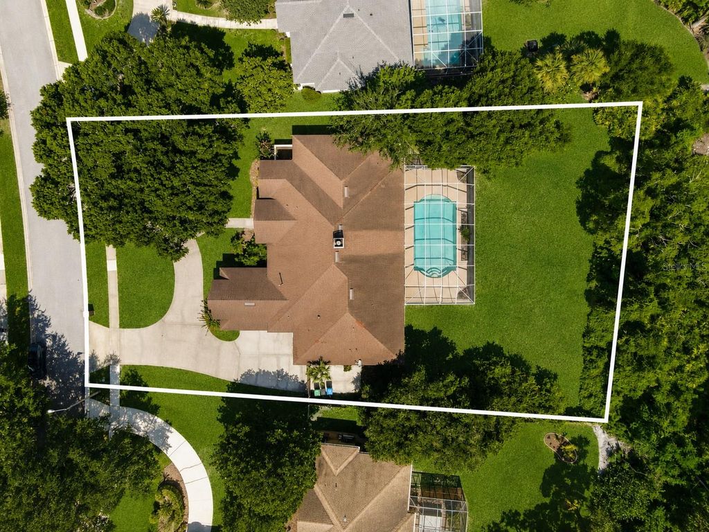 Image 3 of property listing at 2260 LANGLEY CIRCLE, Orlando, FL 32835