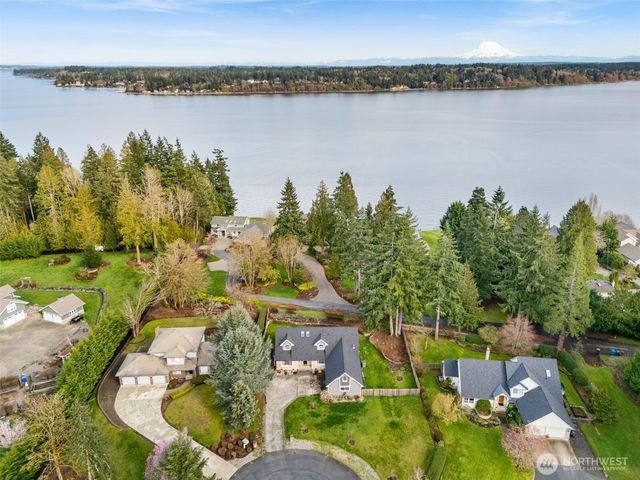 2308 Windjammer Court NW, Olympia, WA 98502