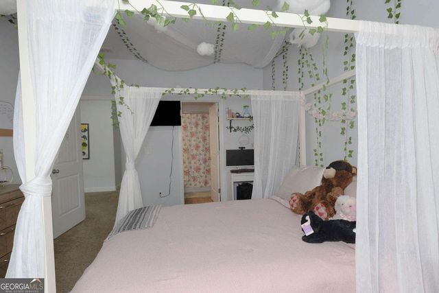 147 Stocks Circle, West Point, GA 31833