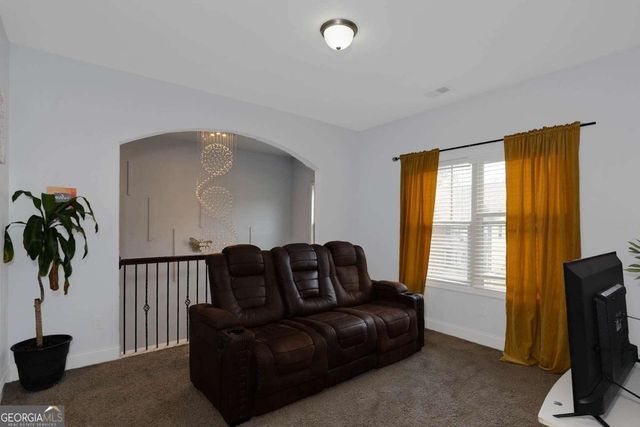 147 Stocks Circle, West Point, GA 31833