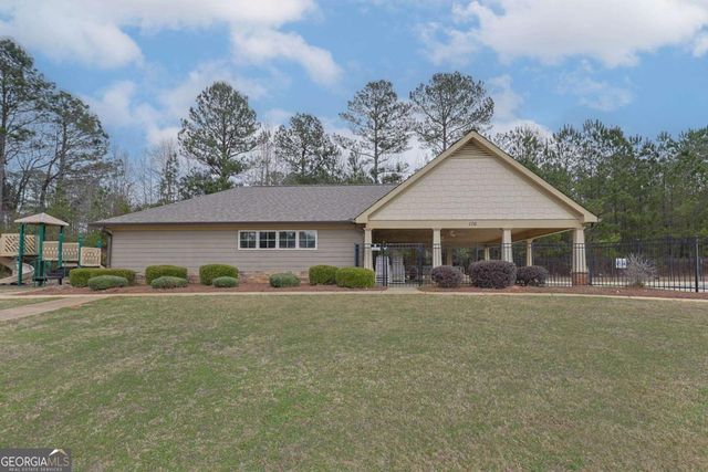 147 Stocks Circle, West Point, GA 31833