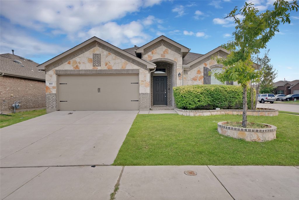 469 Pollyann Trail, Fort Worth, TX 76052 — exterior