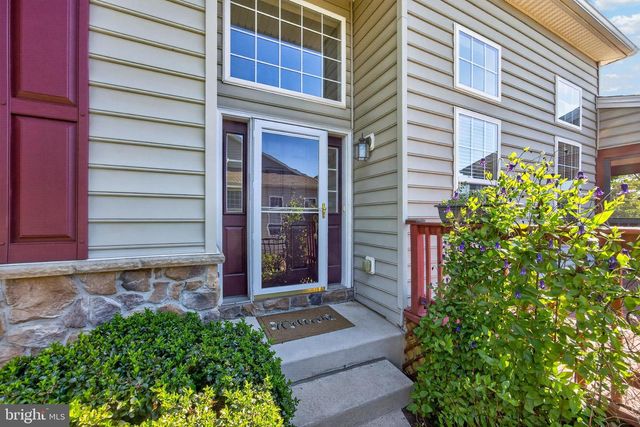 204 RIDGEVIEW DR, Morgantown, PA 19543