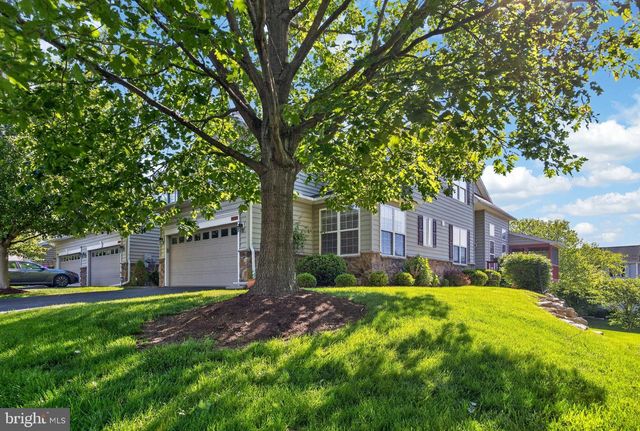 204 RIDGEVIEW DR, Morgantown, PA 19543