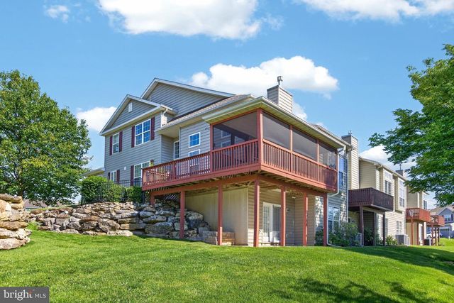 204 RIDGEVIEW DR, Morgantown, PA 19543