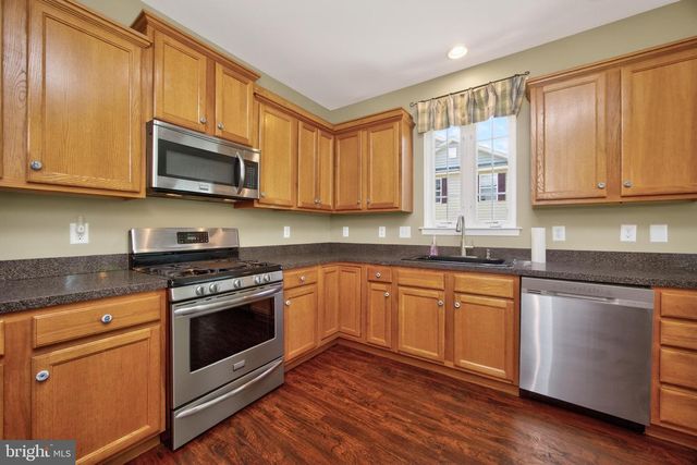204 RIDGEVIEW DR, Morgantown, PA 19543