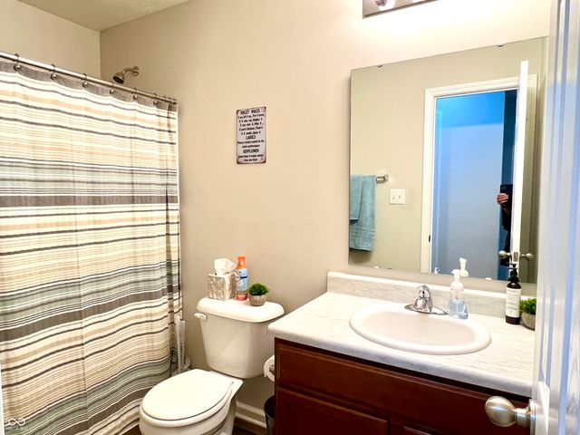 1345 W Jade Drive, Fortville, IN 46040