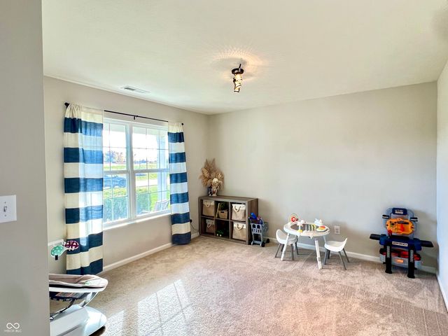 1345 W Jade Drive, Fortville, IN 46040