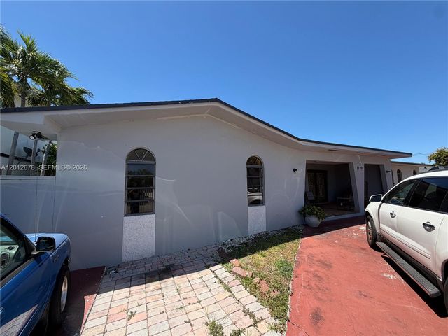13720 SW 32nd Street, Miami, FL 33175