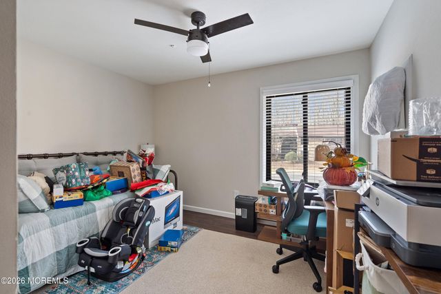 125 Amberly Drive F, Manalapan, NJ 07726