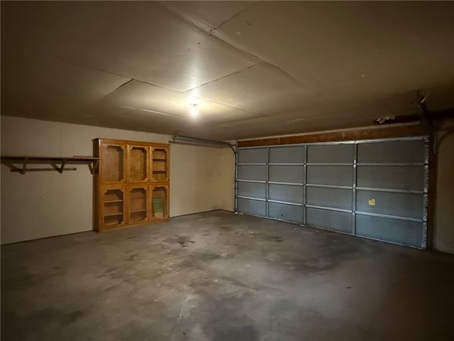16004 Hickory Drive, Rogers, AR 72756