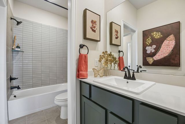 10132 Oakstone Drive, Fort Worth, TX 76108