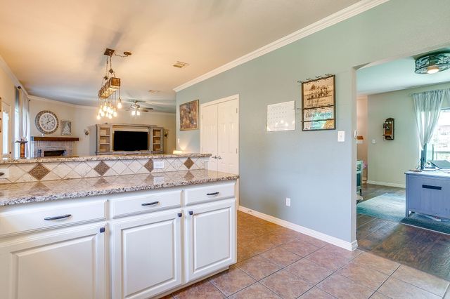 2317 Scotts Meadow Court, Weatherford, TX 76087