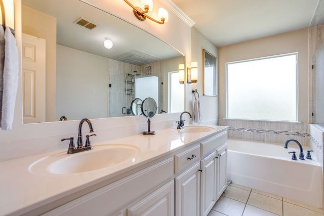 2317 Scotts Meadow Court, Weatherford, TX 76087