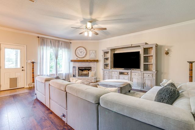 2317 Scotts Meadow Court, Weatherford, TX 76087