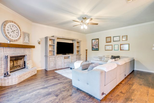 2317 Scotts Meadow Court, Weatherford, TX 76087
