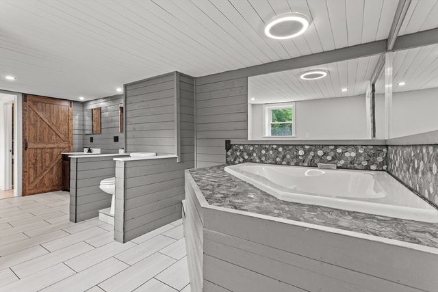 540 Bodwell Rd, Manchester, NH 03109