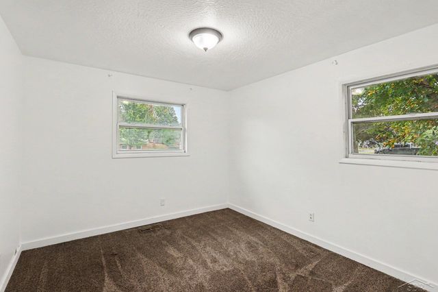 3905 Lauckner Lane, Freeland, MI 48623