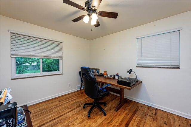 9624 Babcock Blvd, Mccandless, PA 15101