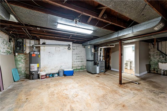 9624 Babcock Blvd, Mccandless, PA 15101
