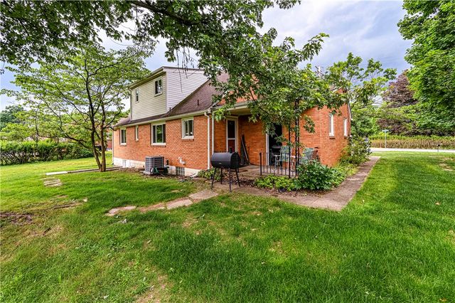 9624 Babcock Blvd, Mccandless, PA 15101