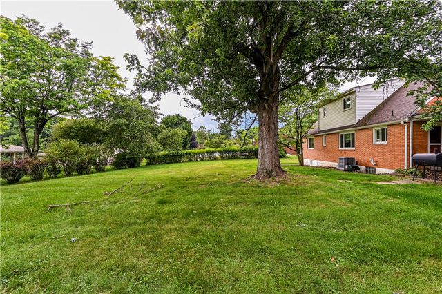 9624 Babcock Blvd, Mccandless, PA 15101