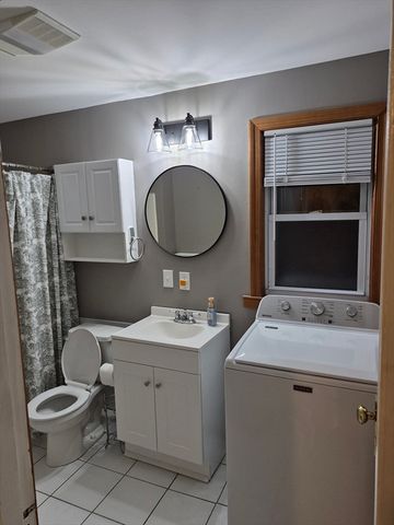 53 Melrose Ave 2, Lowell, MA 01854