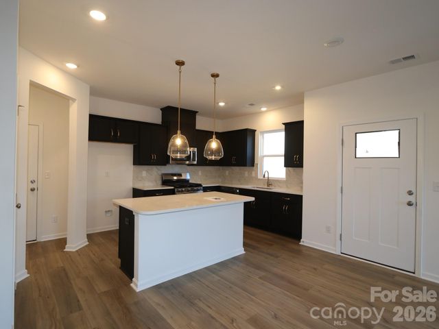 1122 Overbrook Place, Wingate, NC 28174