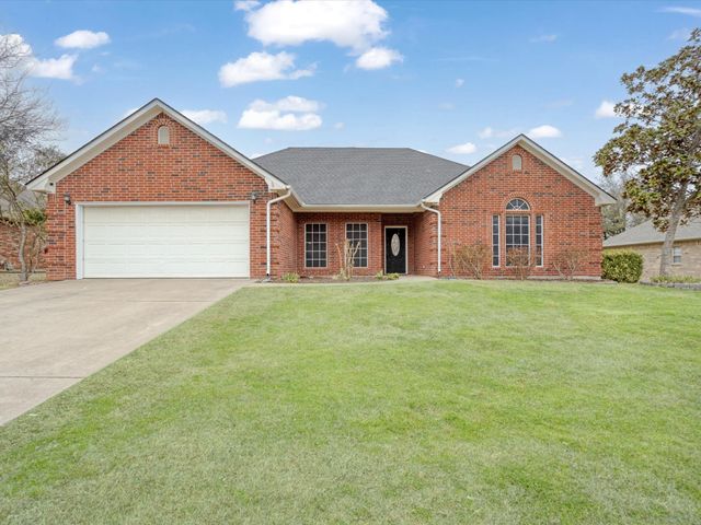 306 Sunshine Trail, Bells, TX 75414