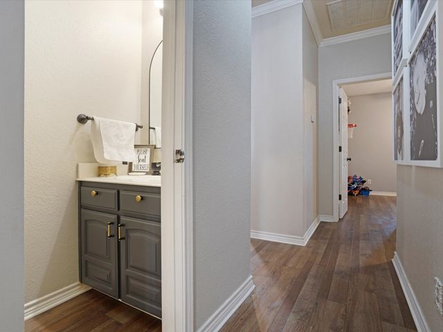 306 Sunshine Trail, Bells, TX 75414