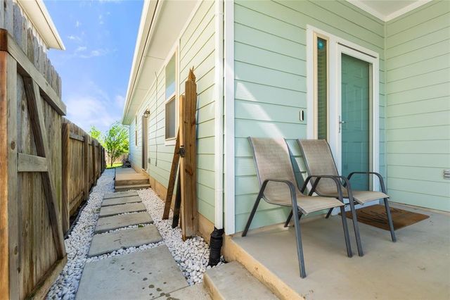 121 Guemal RD, Buda, TX 78610