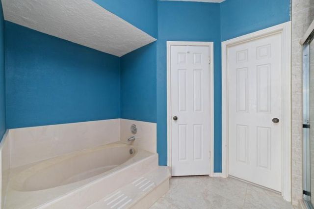 2306 Vine Creek Drive, Kingwood, TX 77345