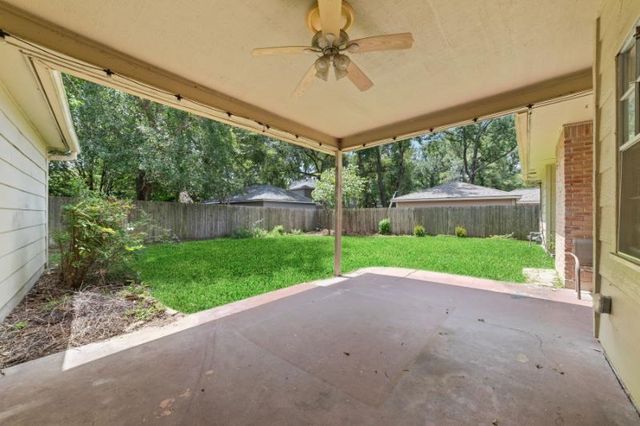 2306 Vine Creek Drive, Kingwood, TX 77345