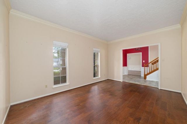 2306 Vine Creek Drive, Kingwood, TX 77345