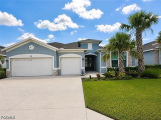 9291 Aqua Overlook CT, Lehigh Acres, FL 33936