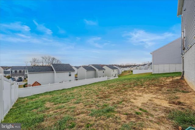 338 SALIDA TRL, Martinsburg, WV 25403