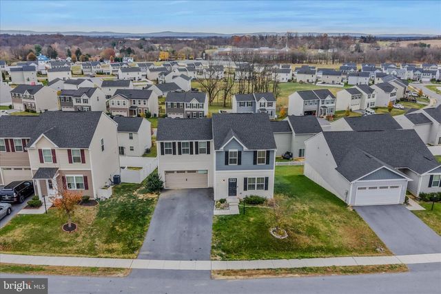 338 SALIDA TRL, Martinsburg, WV 25403