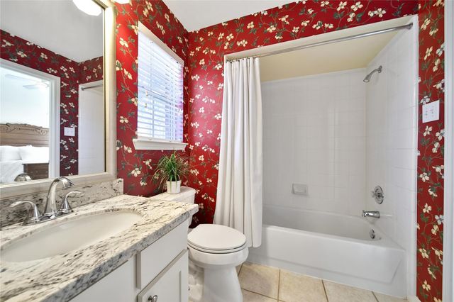 3622 Chessnut Glen Drive, Spring, TX 77388