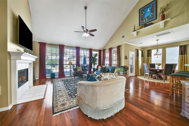 3622 Chessnut Glen Drive, Spring, TX 77388