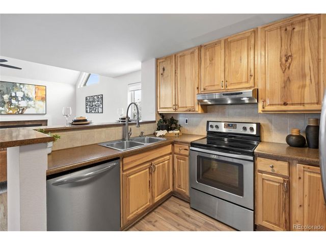 12414 E Tennessee Cir B, Aurora, CO 80012