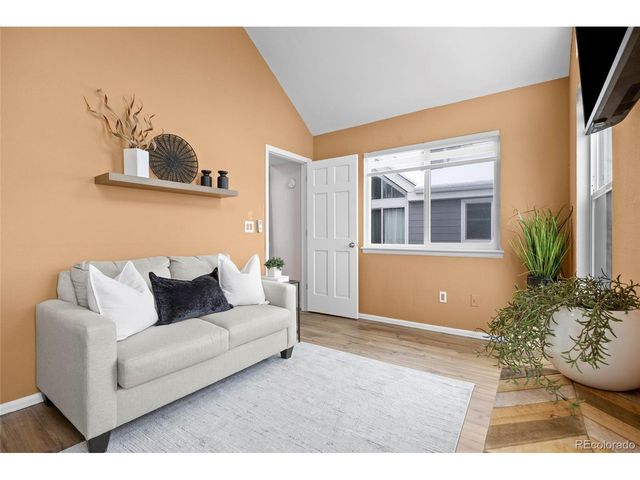 12414 E Tennessee Cir B, Aurora, CO 80012