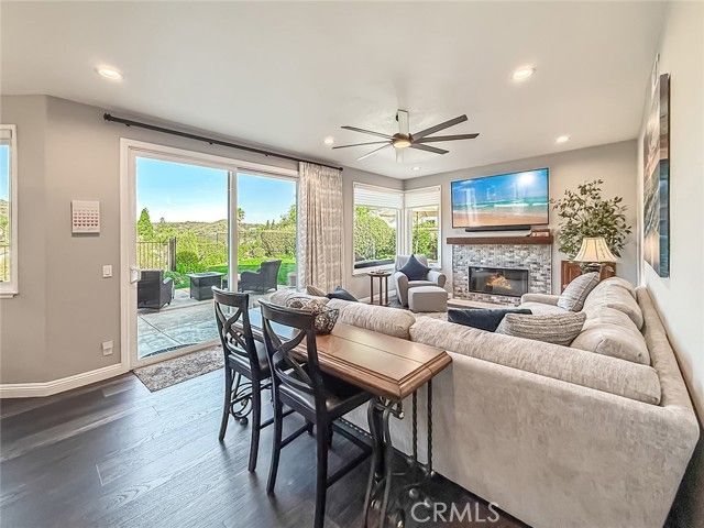 2527 Peachwood, Westlake Village, CA 91361