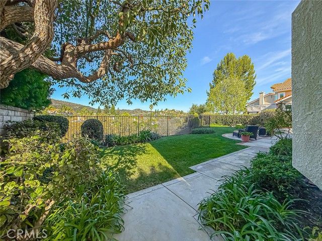 2527 Peachwood, Westlake Village, CA 91361